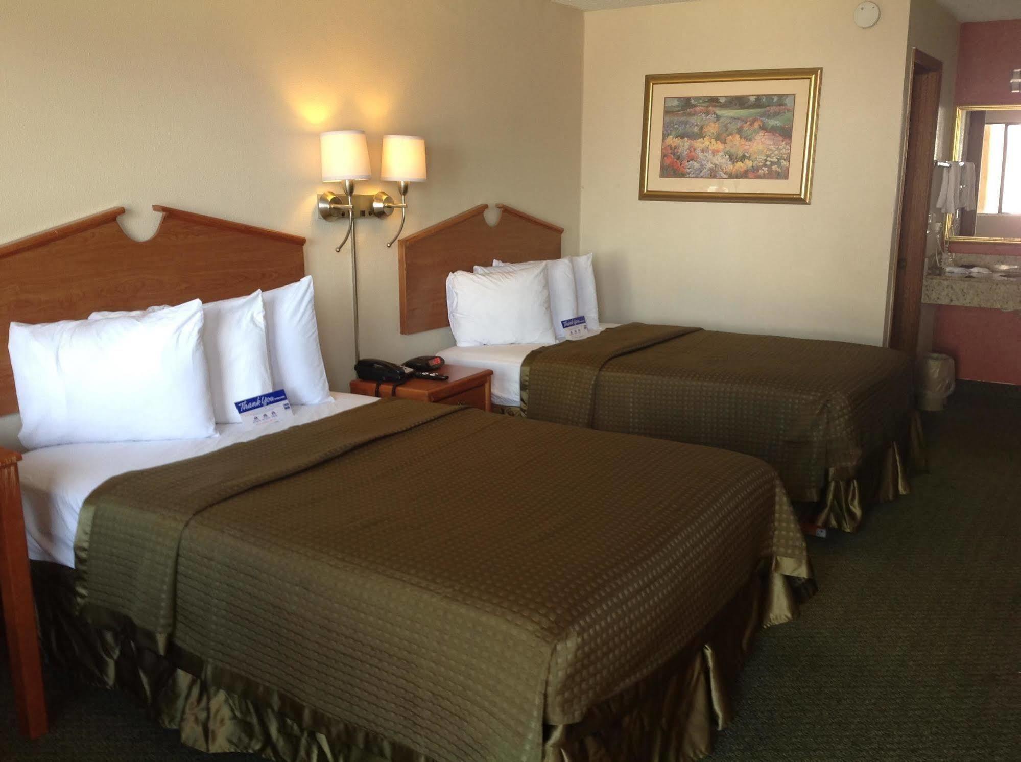 Oyo Hotel Tulsa International Airport Dış mekan fotoğraf
